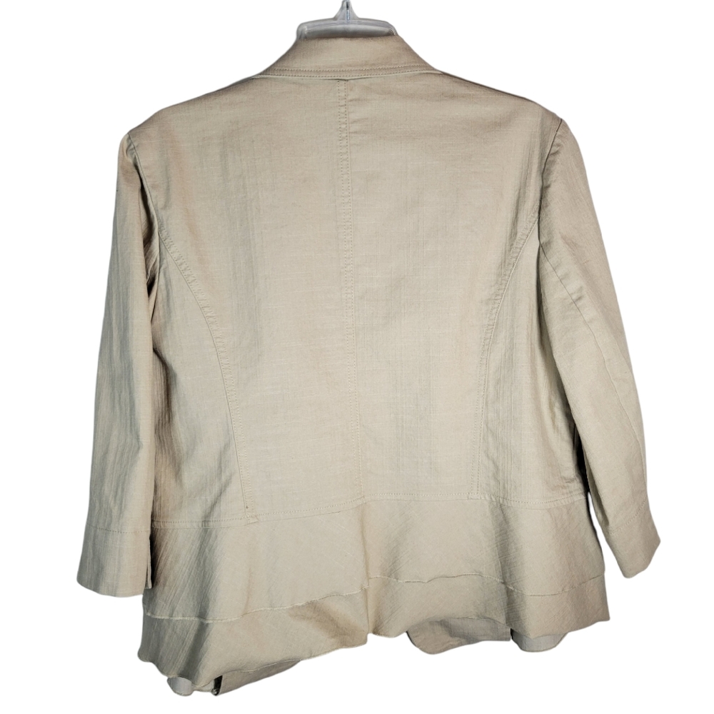 Roz & Ali tan cropped 3/4 sleeve open front blazer Size 1X - Picture 6 of 10